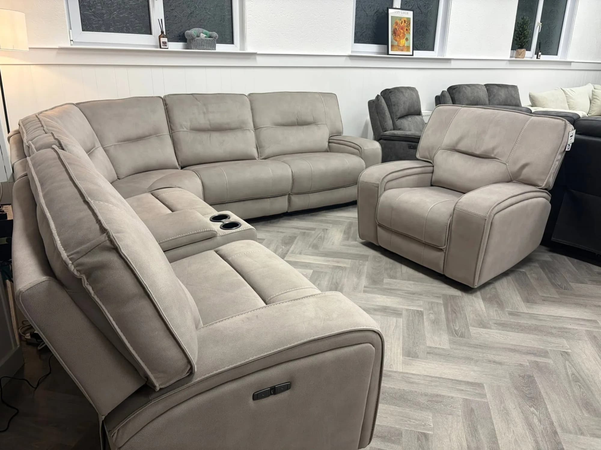 Massimo Power-Recliner Armchair