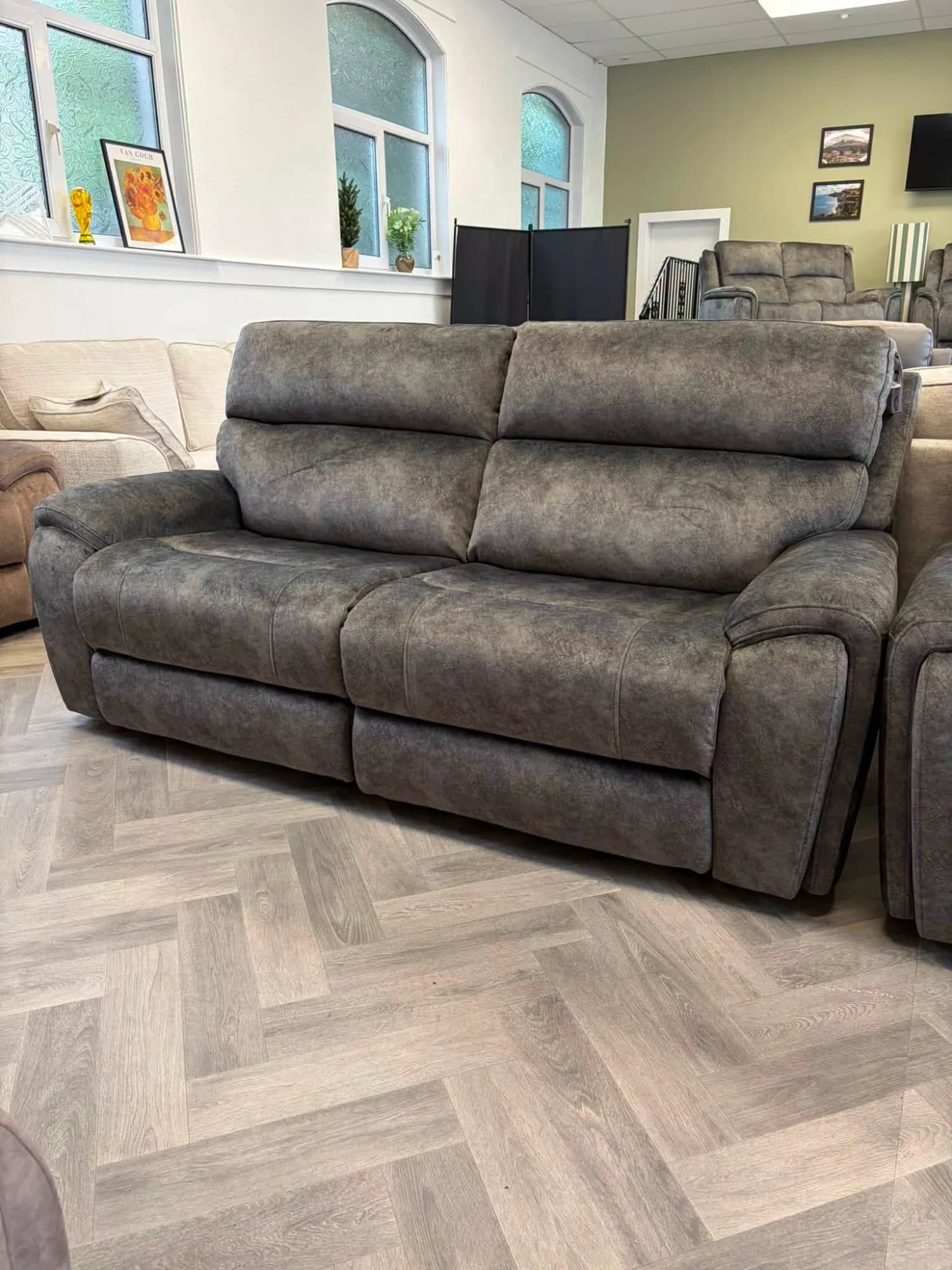 The Odyssey Recliner Range (view 7)