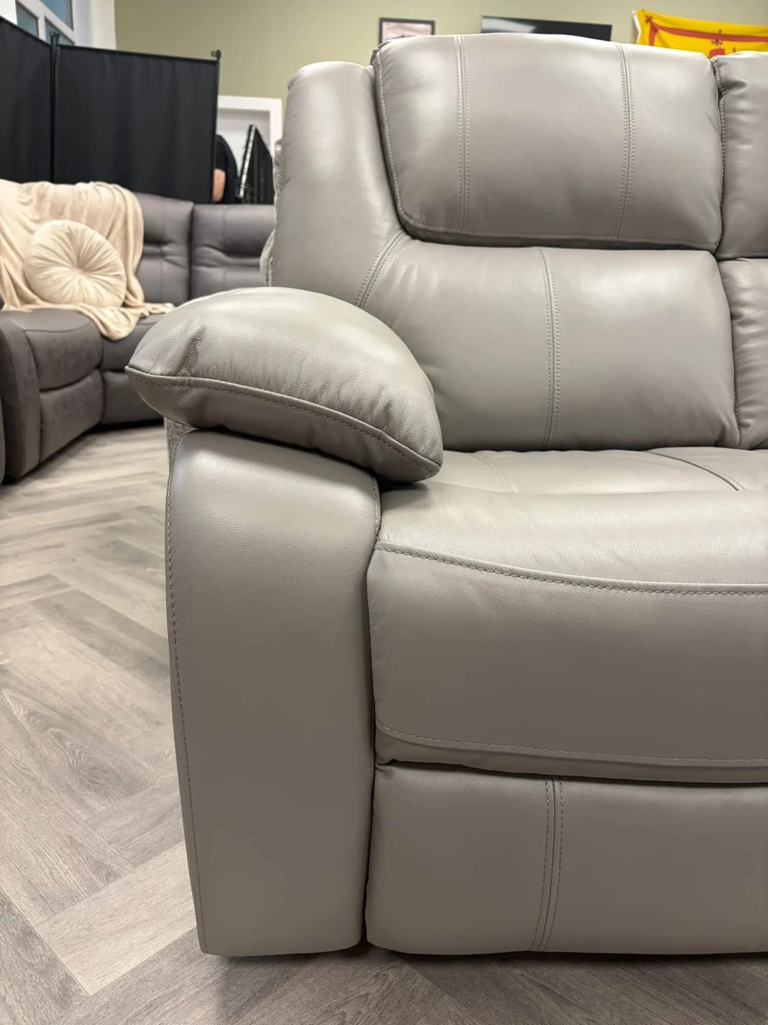 Grey leather The Parker Leather Power-Recliner 3 Seater 3-seater sofa, 3 seater (view 3)