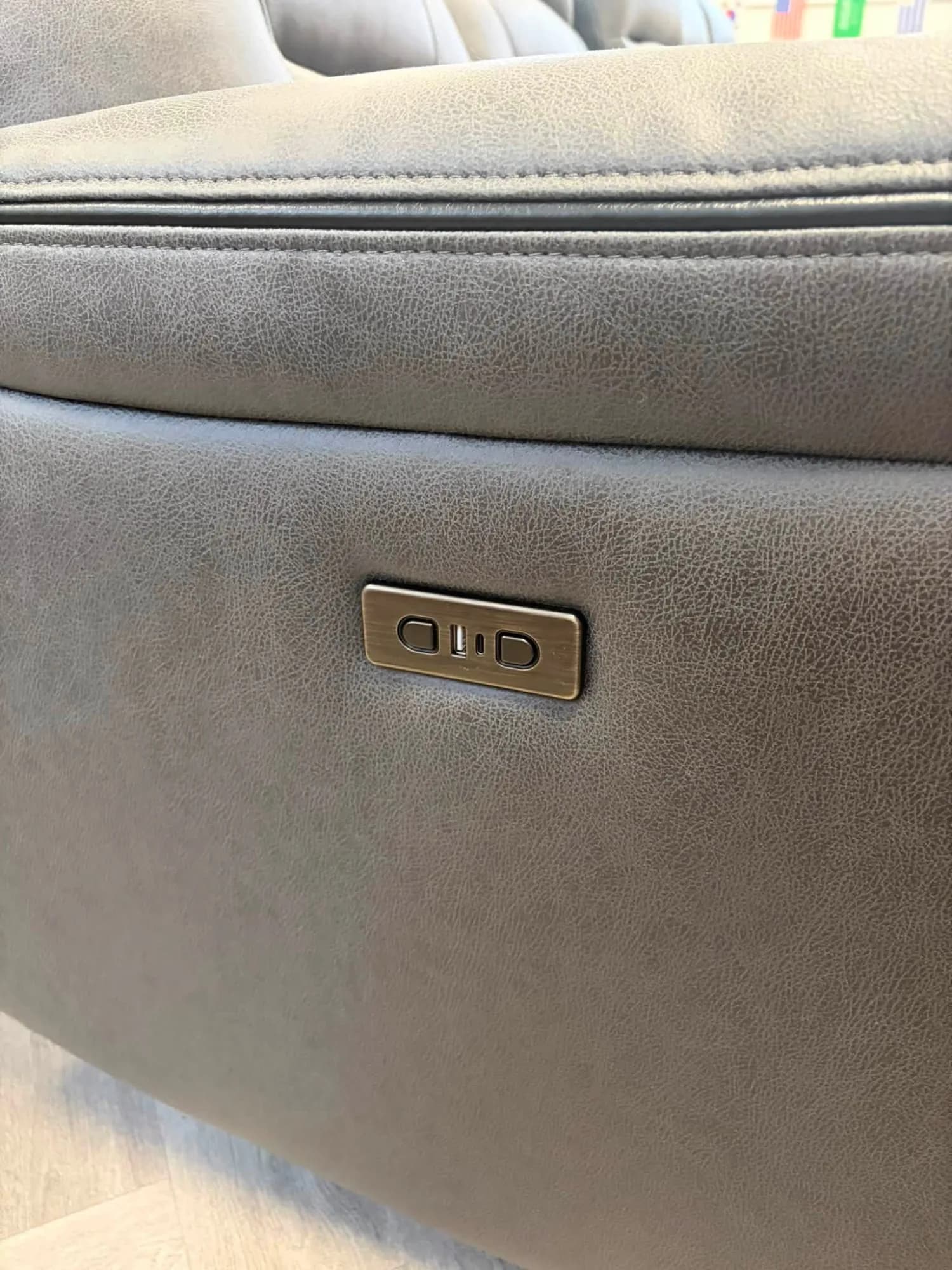 Boston Power-Recliner USB & C